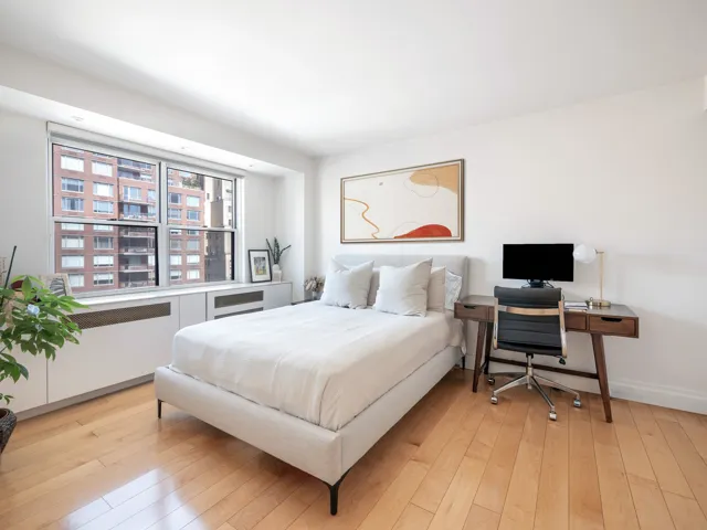 300 E 71ST Street, New York City, NY 10021