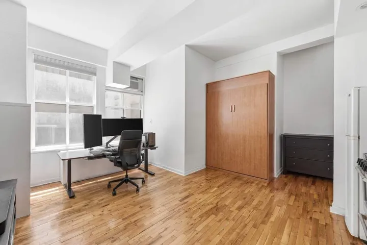 4 Lexington Avenue, New York City, NY 10010