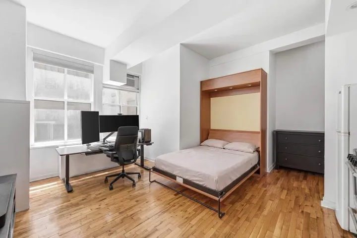 4 Lexington Avenue, New York City, NY 10010