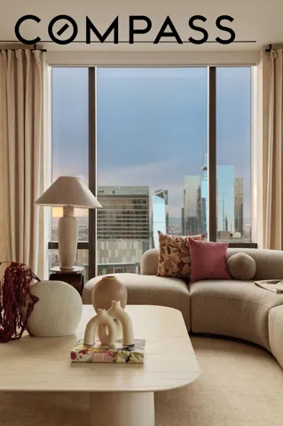 277 5th Avenue, New York City, NY 10016
