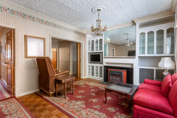 65-26 38th Avenue, New York City, NY 11377