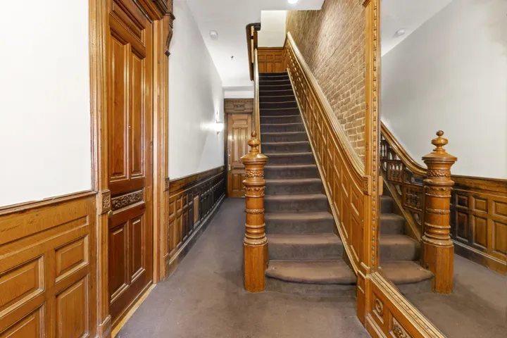 118 W 81ST Street, New York City, NY 10024