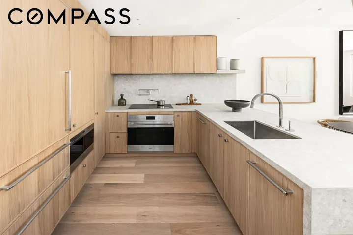 256 E 4th Street, New York City, NY 10009