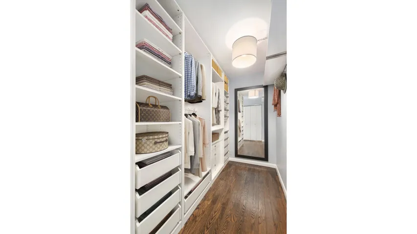 201 E 28TH Street, New York City, NY 10016