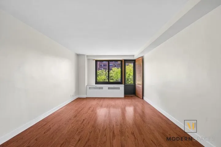 195 Willoughby Avenue, New York City, NY 11205