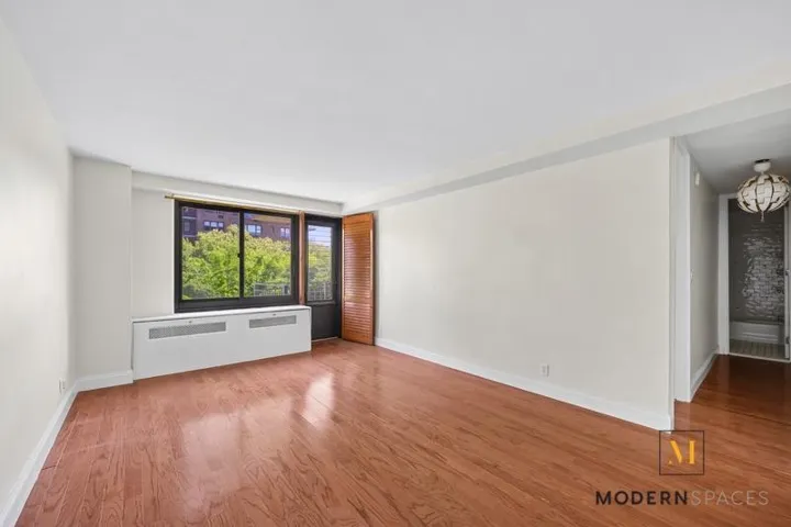 195 Willoughby Avenue, New York City, NY 11205