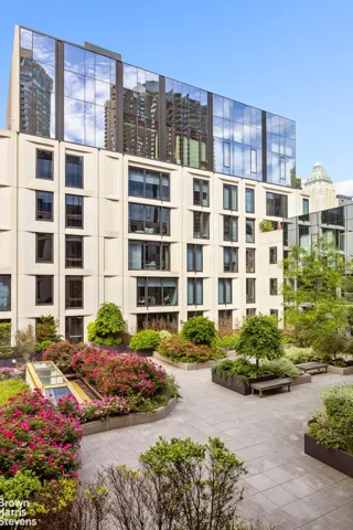 500 W 45TH Street, New York City, NY 10036