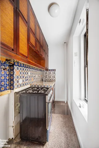 741 W END Avenue, New York City, NY 10025