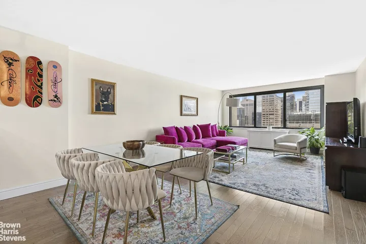 300 E 59TH Street, New York City, NY 10022