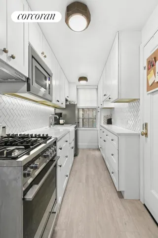 16 PARK Avenue, New York City, NY 10016