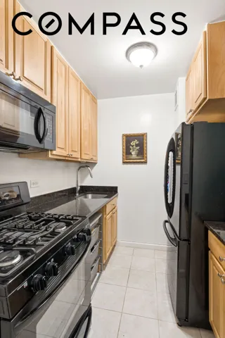61 W 62nd Street, New York City, NY 10023