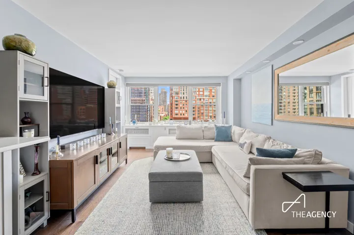 200 E 84TH Street, New York City, NY 10028