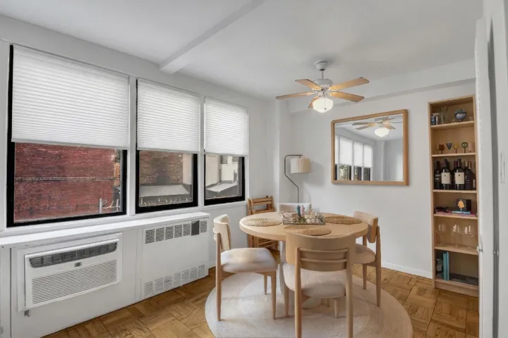 241 E 76TH Street, New York City, NY 10021