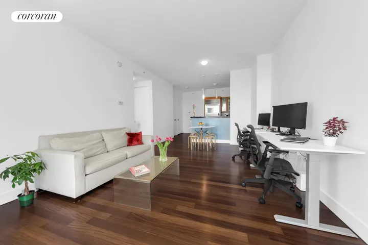 10 W END Avenue, New York City, NY 10023