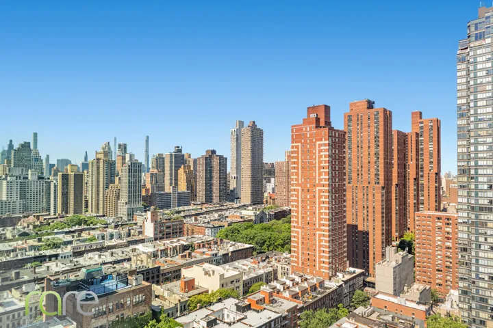 340 E 93RD Street, New York City, NY 10128