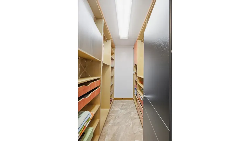 2545 HUBBARD Street, New York City, NY 11235