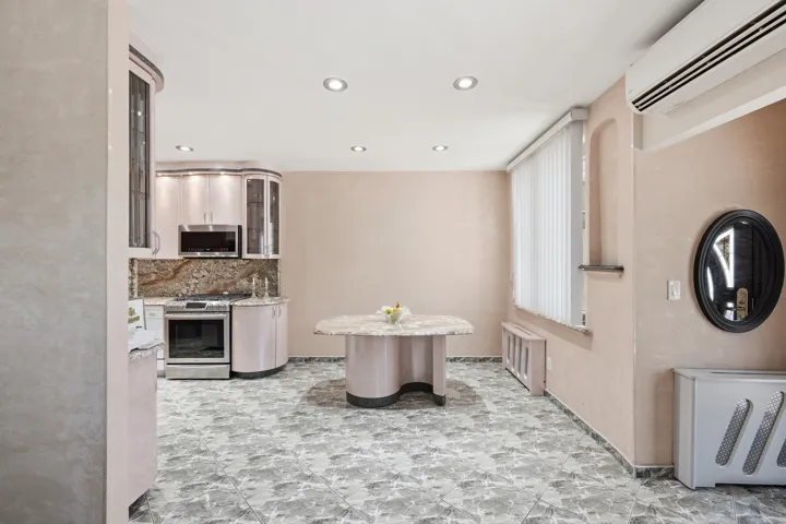 2545 HUBBARD Street, New York City, NY 11235
