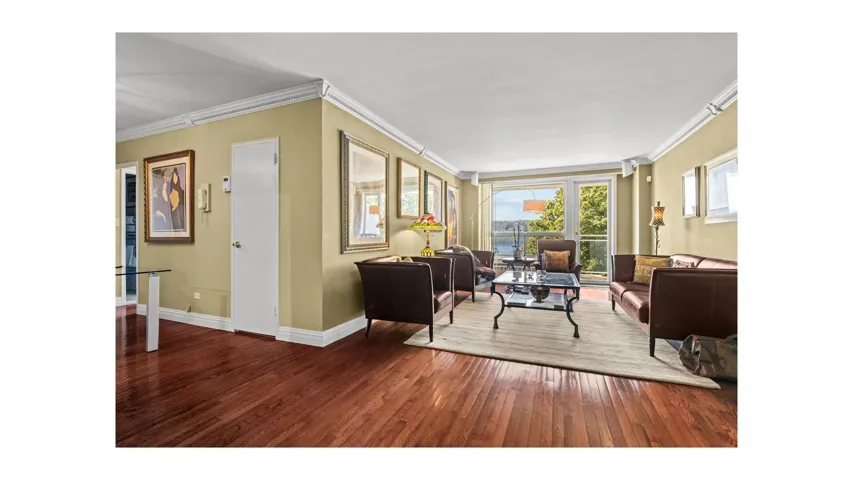 2575 PALISADE Avenue, New York City, NY 10463