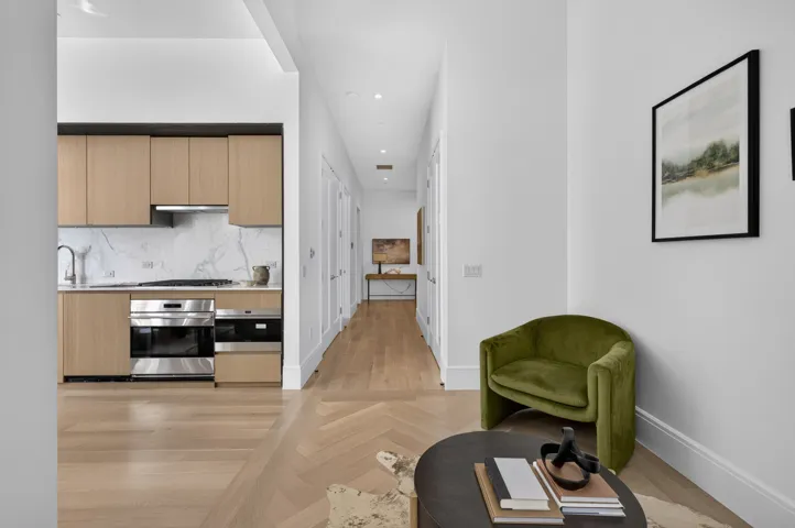 215 E 19TH Street, New York City, NY 10003