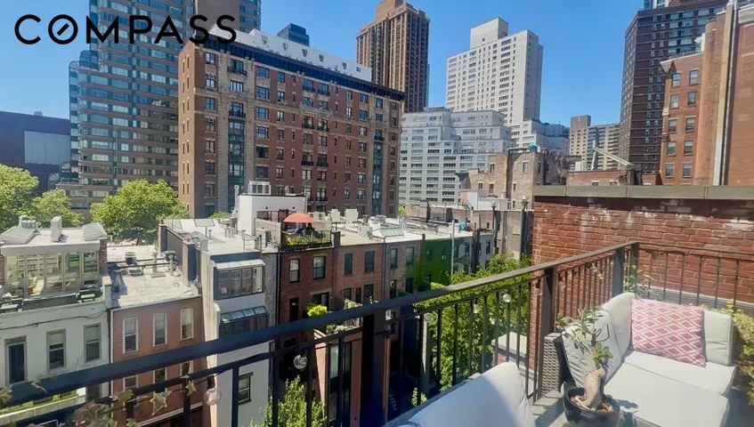 128 W 70th Street, New York City, NY 10023