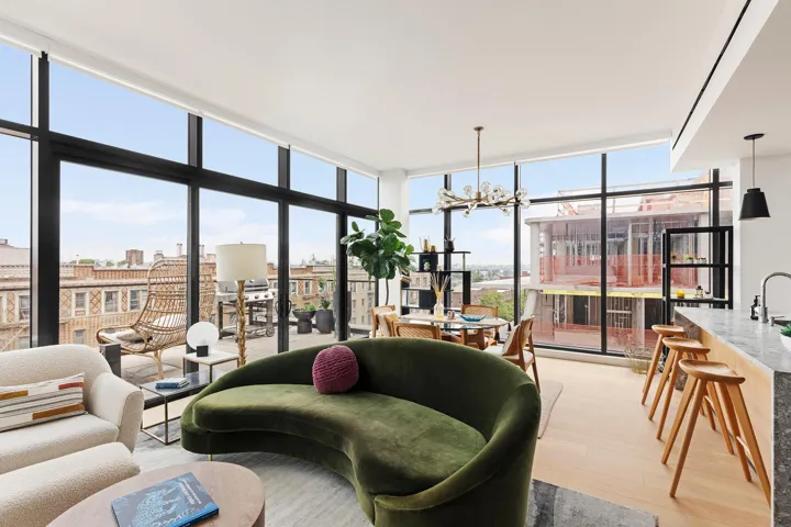 21-21 31st Street, New York City, NY 11105