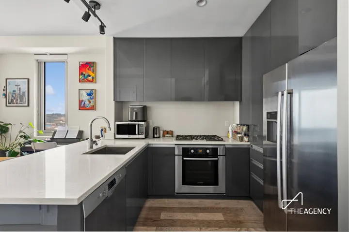 44-15 PURVES Street, New York City, NY 11101