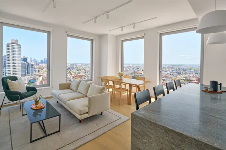 8 S 4th Street, New York City, NY 11249