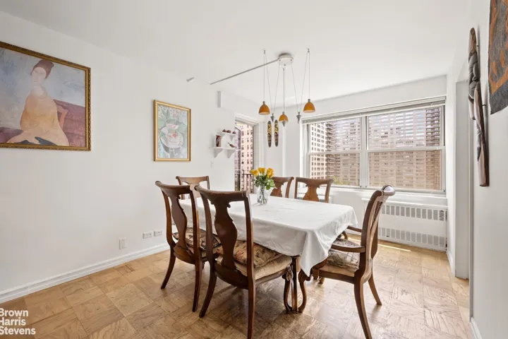 165 W END Avenue, New York City, NY 10023
