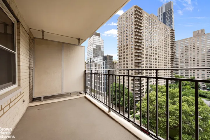 165 W END Avenue, New York City, NY 10023
