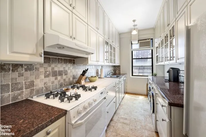 1349 LEXINGTON Avenue, New York City, NY 10128
