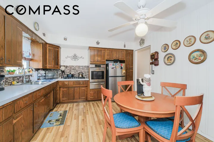 232 Hawthorne Avenue, New York City, NY 10314
