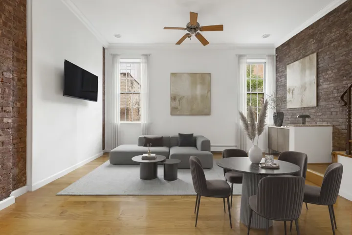 100 W 15TH Street, New York City, NY 10011