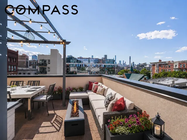 21-19 46th Avenue, New York City, NY 11101