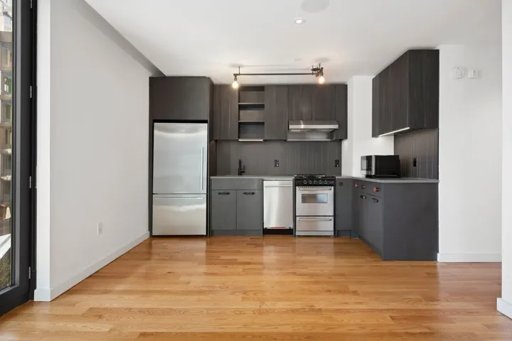 54 NOLL Street, New York City, NY 11206