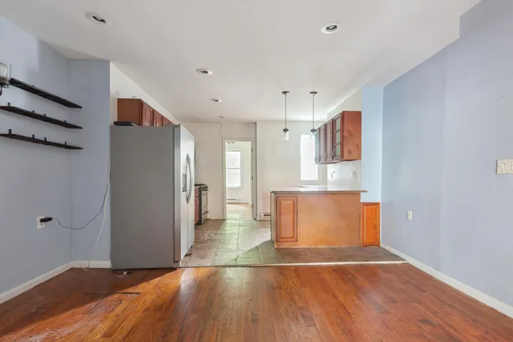 154 SUMPTER Street, New York City, NY 11233