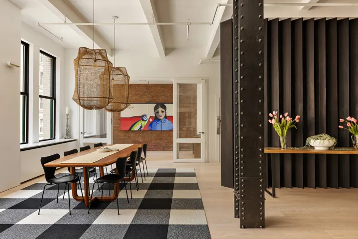 6 W 20TH Street, New York City, NY 10011