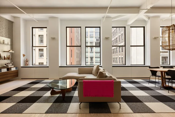 6 W 20TH Street, New York City, NY 10011