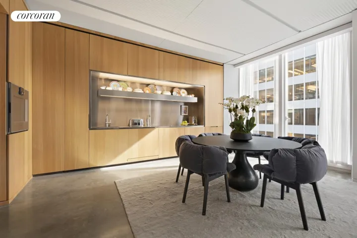 100 E 53rd Street, New York City, NY 10022