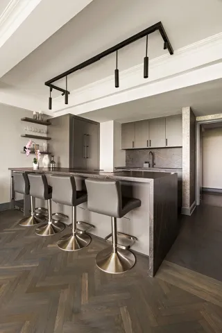 160 CENTRAL S Park, New York City, NY 10019