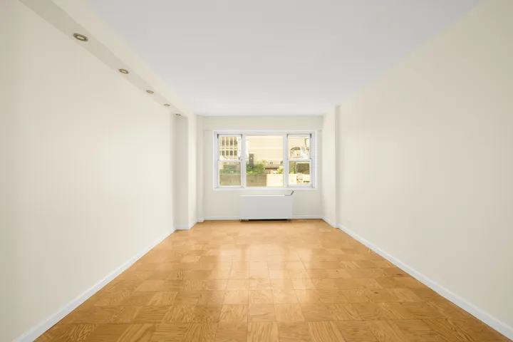 159 W 53RD Street, New York City, NY 10019