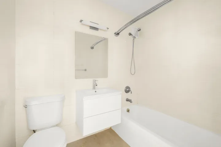 159 W 53RD Street, New York City, NY 10019