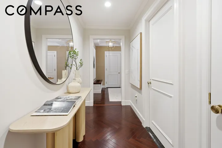 15 E 69th Street, New York City, NY 10021