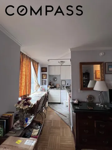 236 E 47th Street, New York City, NY 10017