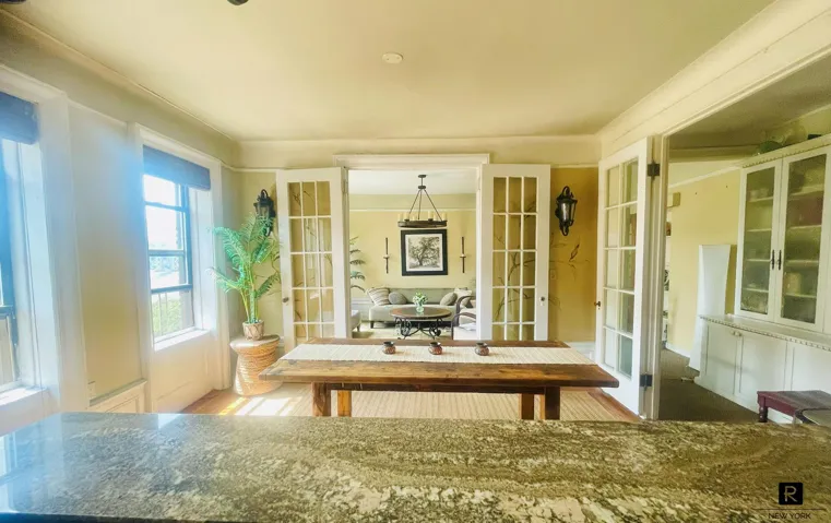 875 W 181st Street, New York City, NY 10033