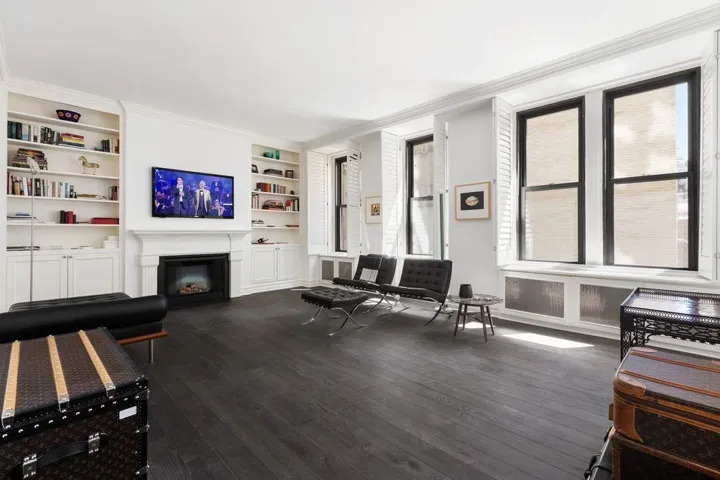 907 5th Avenue, New York City, NY 10021