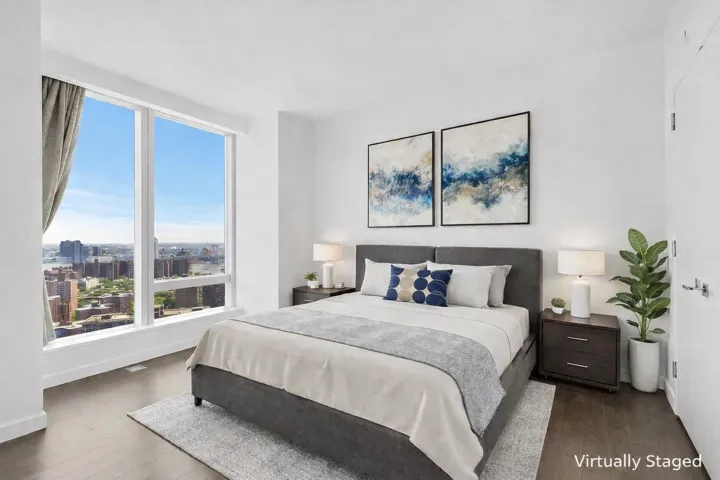 252 South Street, New York City, NY 10002