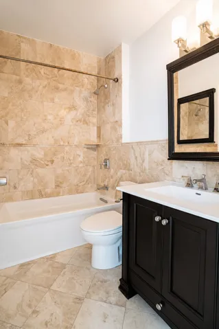 245 E 54TH Street, New York City, NY 10022
