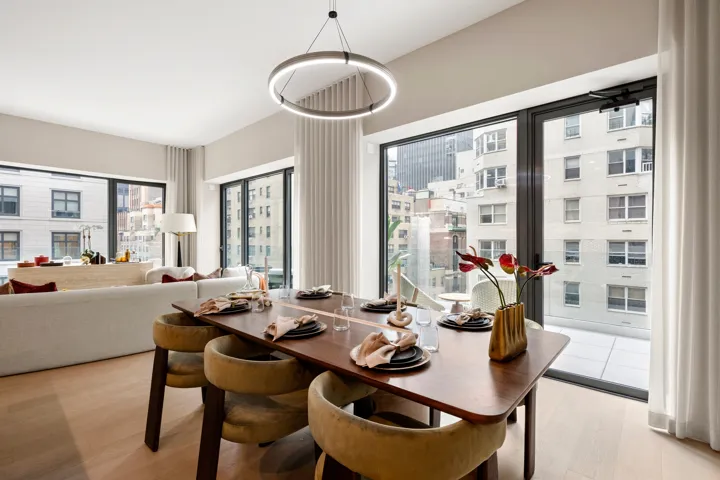 126 E 57th Street, New York City, NY 10022