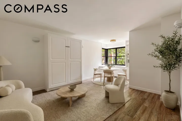 31 Jane Street, New York City, NY 10014