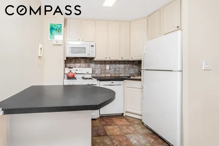 5800 Arlington Avenue, New York City, NY 10471